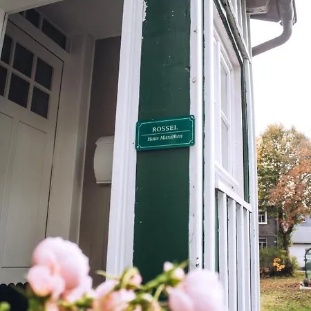 Landfein-villa Marathon *